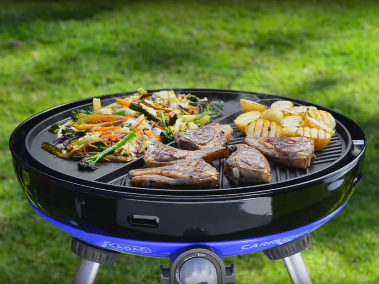 CADAC Carri Chef 50 GRILL2BRAAI - 30mbar - Mobiler Gasgrill - Grillrost/Grillplatte/Plancha - Deckel – Bild 6